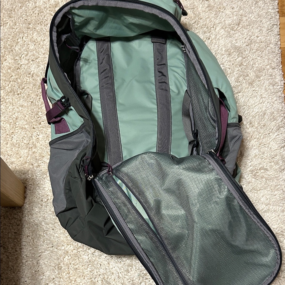 REI Grand Tour 80 Hiking Pack (16L) - Picture 6 of 11